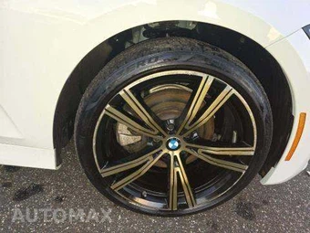 2022 BMW 3 Series Sedan 330i xDrive M SPORT LINE - miniatura 23