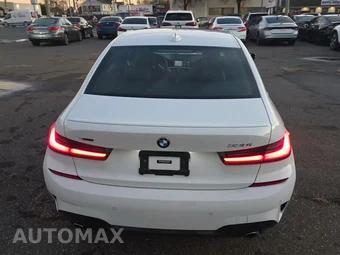 2022 BMW 3 Series Sedan 330i xDrive M SPORT LINE - miniatura 4