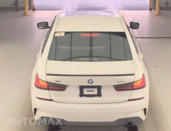 2022 BMW 3 Series Sedan 330i xDrive M SPORT LINE - miniatura 2