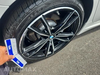 2022 BMW 3 Series Sedan 330i xDrive M SPORT LINE - miniatura 22