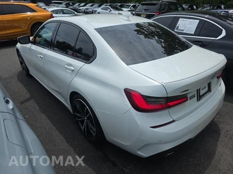 2022 BMW 3 Series Sedan 330i xDrive M SPORT LINE - miniatura 6