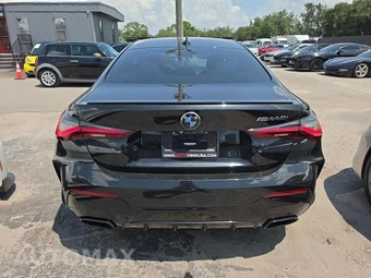 2022 BMW 4 Series Coupe M440i - miniatura 5