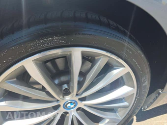 2022 BMW 5 Series Sedan 530e - miniatura 18