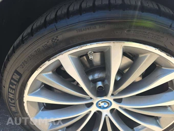 2022 BMW 5 Series Sedan 530e - miniatura 19