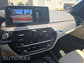 2022 BMW 5 Series Sedan 530e - miniatura 7