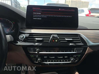 2022 BMW 5 Series Sedan 530i M SPORT LINE - miniatura 10