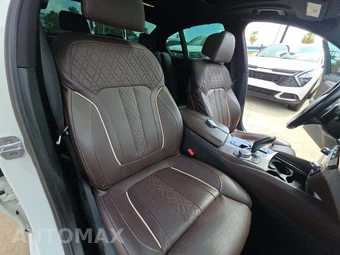 2022 BMW 5 Series Sedan 530i M SPORT LINE - miniatura 18