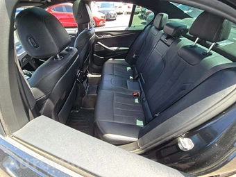 2022 BMW 5 Series Sedan 530i M SPORT LINE - miniatura 13