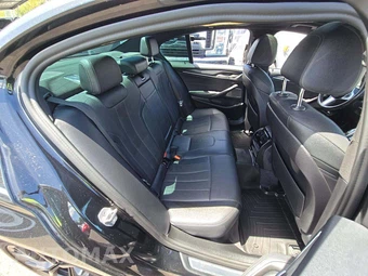 2022 BMW 5 Series Sedan 530i M SPORT LINE - miniatura 16