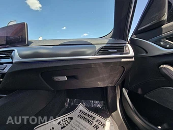 2022 BMW 5 Series Sedan 530i M SPORT LINE - miniatura 19