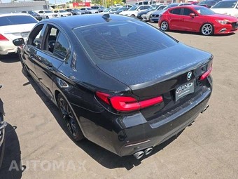 2022 BMW 5 Series Sedan 530i M SPORT LINE - miniatura 2