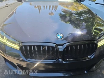 2022 BMW 5 Series Sedan 530i M SPORT LINE - miniatura 2