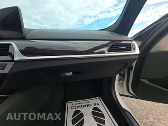 2022 BMW 5 Series Sedan 530i M SPORT LINE - miniatura 16