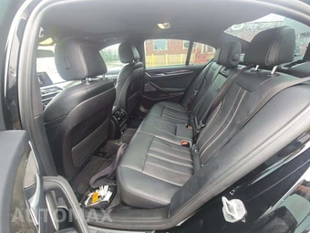 2022 BMW 5 Series Sedan 530i - miniatura 10