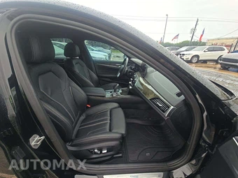 2022 BMW 5 Series Sedan 530i - miniatura 15