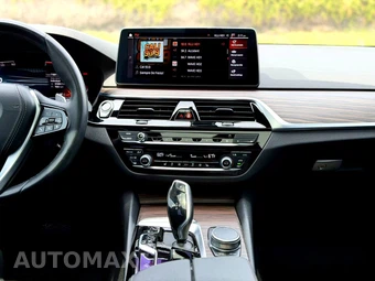 2022 BMW 5 Series Sedan 530i - miniatura 12