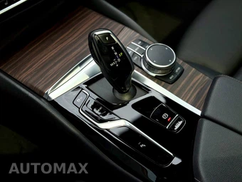 2022 BMW 5 Series Sedan 530i - miniatura 16