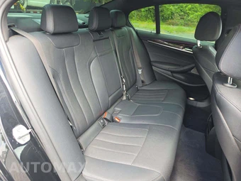 2022 BMW 5 Series Sedan 530i xDrive - miniatura 16