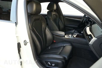 2022 BMW 5 Series Sedan 540i M SPORT LINE - miniatura 10