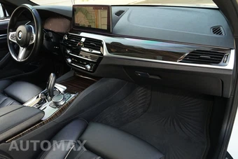 2022 BMW 5 Series Sedan 540i M SPORT LINE - miniatura 11