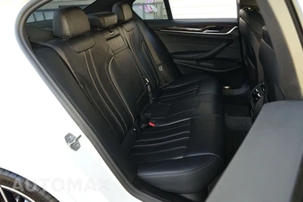 2022 BMW 5 Series Sedan 540i M SPORT LINE - miniatura 19