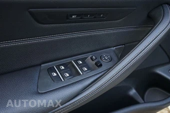 2022 BMW 5 Series Sedan 540i M SPORT LINE - miniatura 24