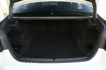 2022 BMW 5 Series Sedan 540i M SPORT LINE - miniatura 28