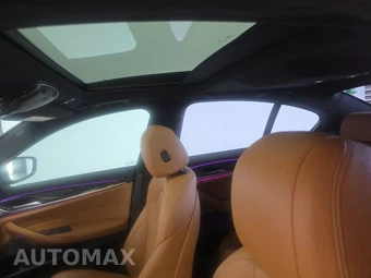 2022 BMW 5 Series Sedan 540i xDrive M SPORT LINE - miniatura 18