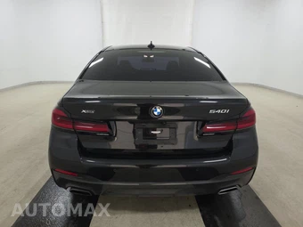 2022 BMW 5 Series Sedan 540i xDrive M SPORT LINE - miniatura 5