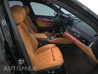 2022 BMW 5 Series Sedan 540i xDrive M SPORT LINE - miniatura 8