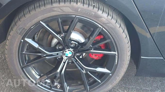 2022 BMW 5 Series Sedan M550i xDrive - miniatura 20