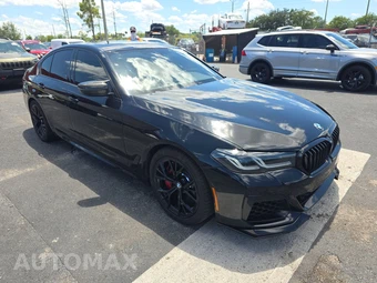 2022 BMW 5 Series Sedan M550i xDrive - miniatura 3