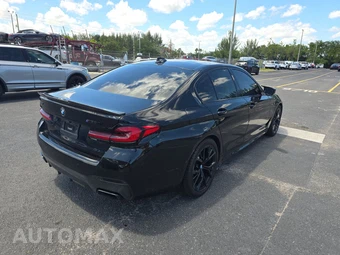 2022 BMW 5 Series Sedan M550i xDrive - miniatura 4
