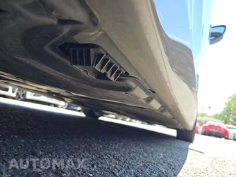 2022 BMW 5 Series Sedan M550i xDrive - miniatura 17