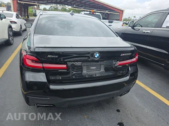 2022 BMW 5 Series Sedan M550i xDrive - miniatura 5