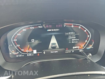 2022 BMW 5 Series Sedan M550i xDrive - miniatura 12