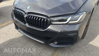 2022 BMW 5 Series Sedan M550i xDrive - miniatura 24