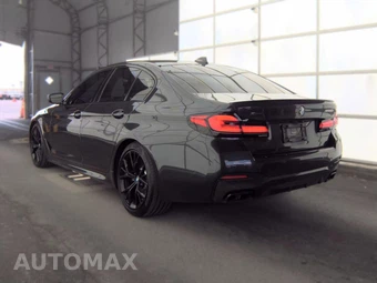 2022 BMW 5 Series Sedan M550i xDrive - miniatura 6