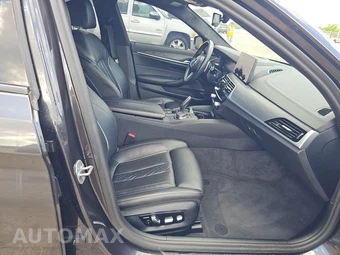 2022 BMW 5 Series Sedan M550i xDrive - miniatura 8