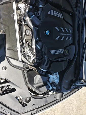 2022 BMW 5 Series Sedan M550i xDrive - miniatura 21