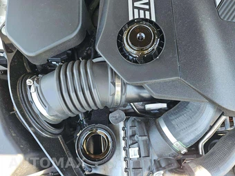 2022 BMW 5 Series Sedan M550i xDrive - miniatura 22