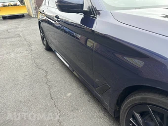 2022 BMW 5 Series Sedan M550i xDrive - miniatura 14