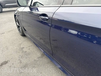 2022 BMW 5 Series Sedan M550i xDrive - miniatura 27