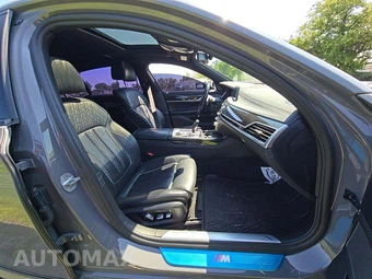 2022 BMW 7 Series Sedan 740i M SPORT LINE - miniatura 18