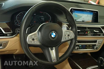 2022 BMW 7 Series Sedan 740i M SPORT LINE - miniatura 11