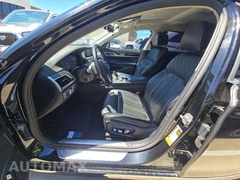 2022 BMW 7 Series Sedan 740i - miniatura 6