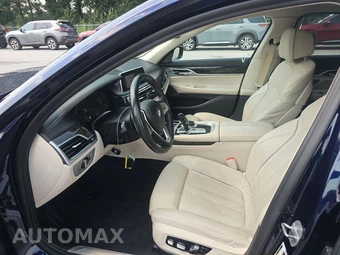 2022 BMW 7 Series Sedan 740i - miniatura 7