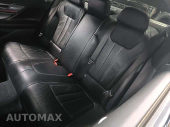 2022 BMW 7 Series Sedan 740i - miniatura 13