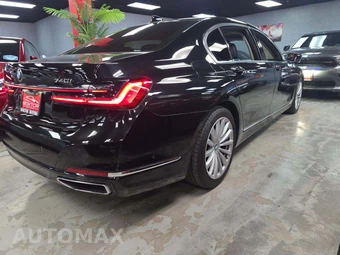 2022 BMW 7 Series Sedan 740i - miniatura 3