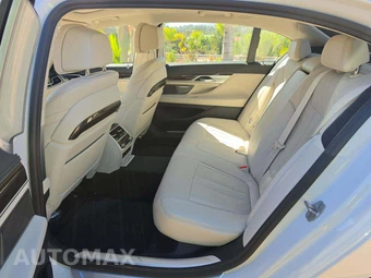 2022 BMW 7 Series Sedan 740i - miniatura 13